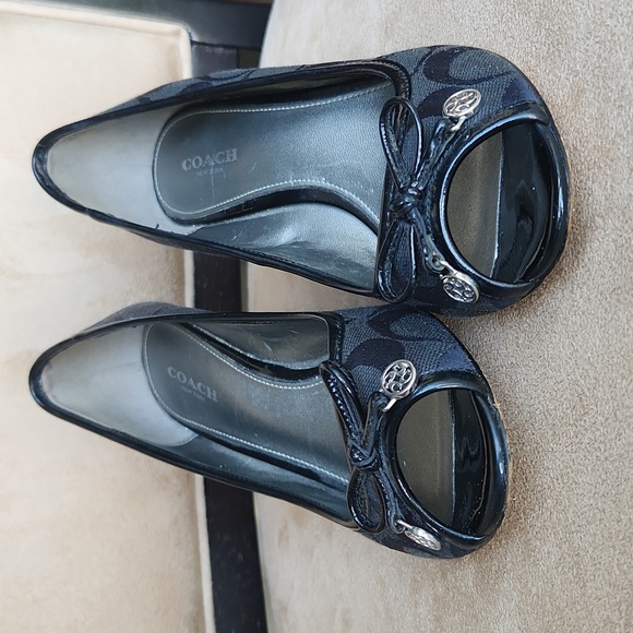 Coach! Black Poala open Calf peep toe wedge monogram logo size 6.5 - Picture 9 of 14